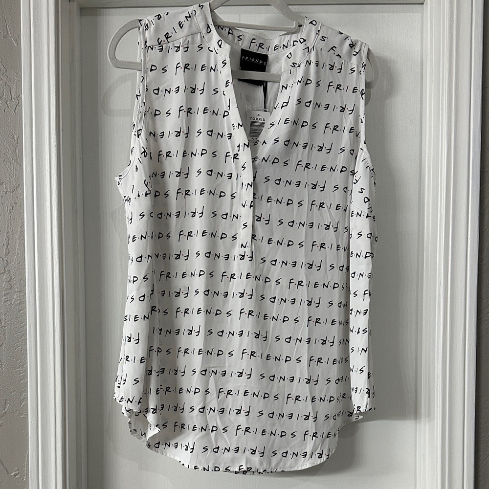 torrid White Sleeveless 'Friends' Script Camisole